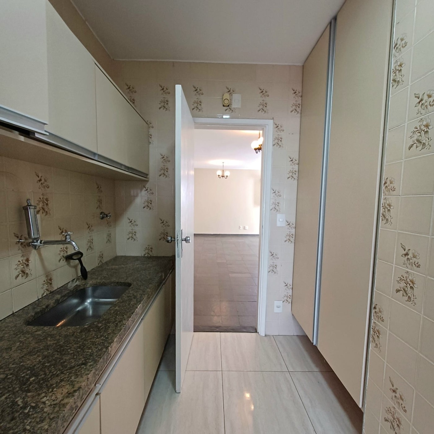 Apartamento para Venda, em Campinas, bairro Cambui, 3 dormitórios, 3 banheiros, 1 suíte, 1 vaga - Foto 22