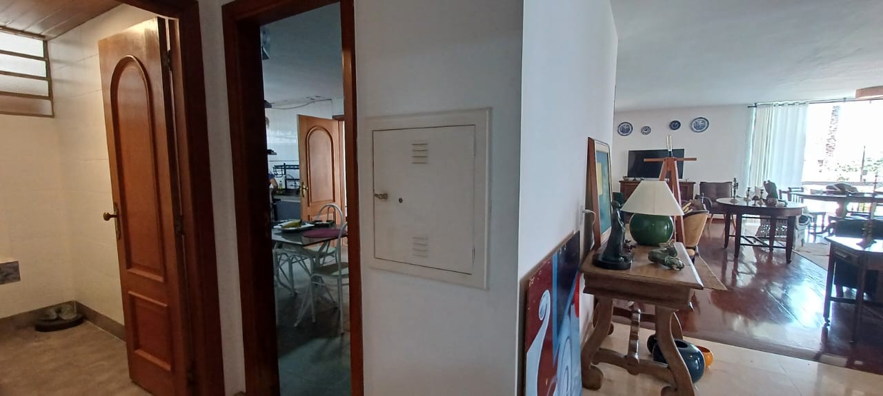 Casa a Venda ou locação (residencial ou comercial) no Jardim das Paineiras, 4 quartos, 6 banheiros, 2 suítes - Campinas SP - Foto 19