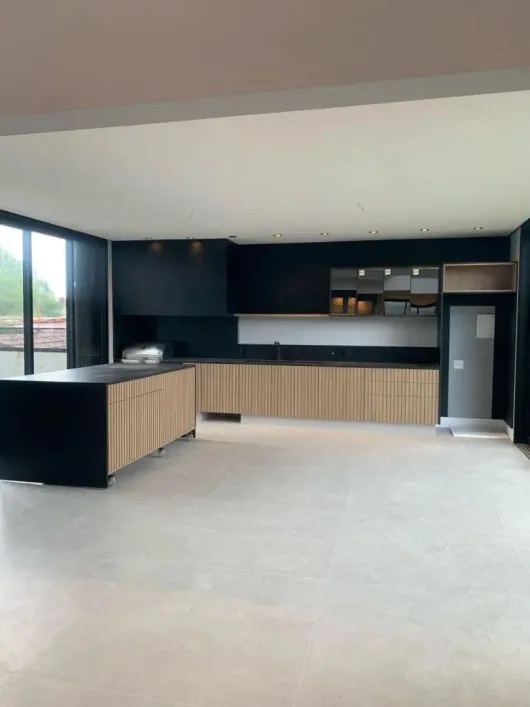 Sobrado com 4 dormitórios à venda, 300 m² por R$ 3.600.000,00 - Jardim das Palmeiras - Campinas/SP