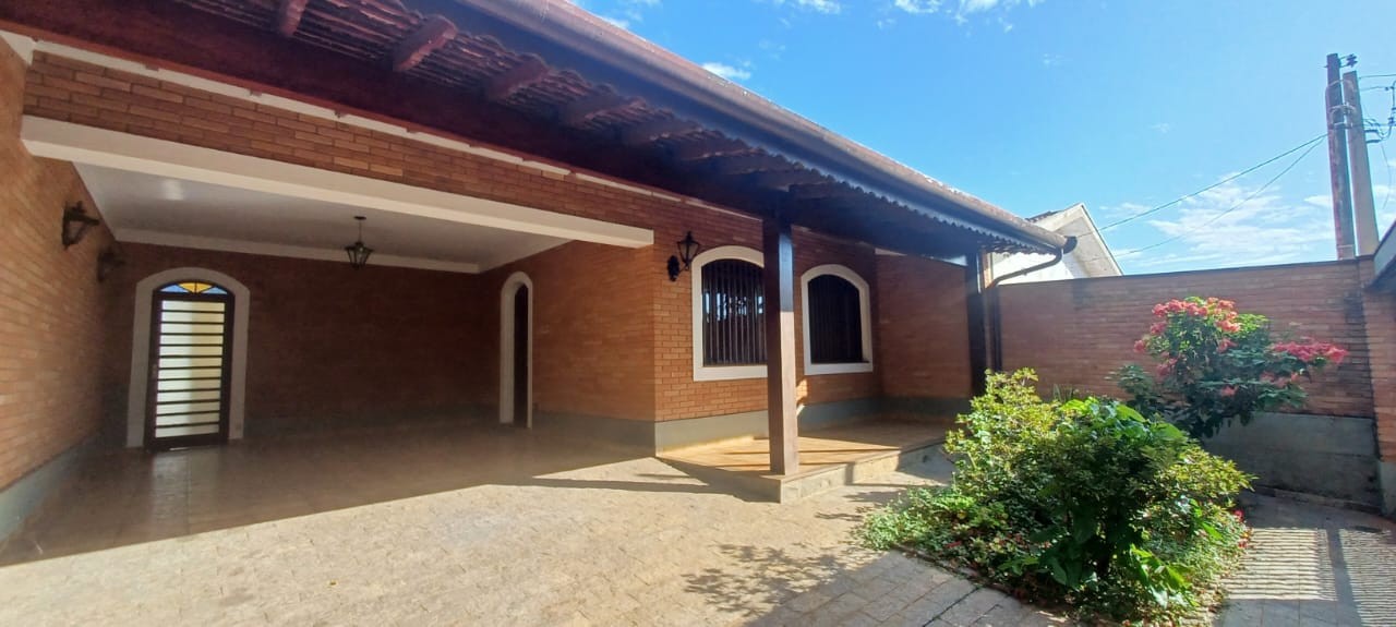 Casa para Venda, em Campinas, bairro Jardim Nova Europa, 4 dormitórios, 4 banheiros, 1 suíte, 4 vagas