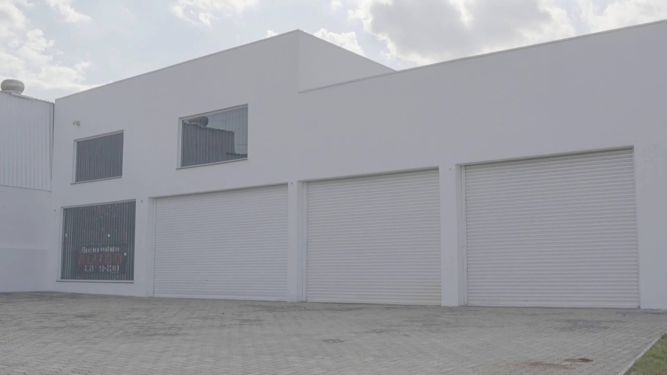 Salão/Galpão para alugar, 489m² - 12.000,00 - Vila San Martin-Campinas - Foto 4