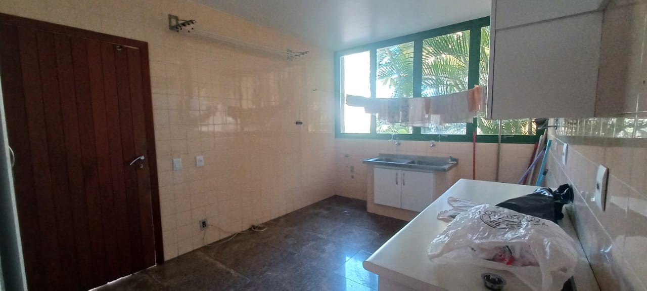 Casa para Venda, em Campinas, bairro Nova Campinas, 4 dormitórios, 5 banheiros, 3 suítes - Foto 13