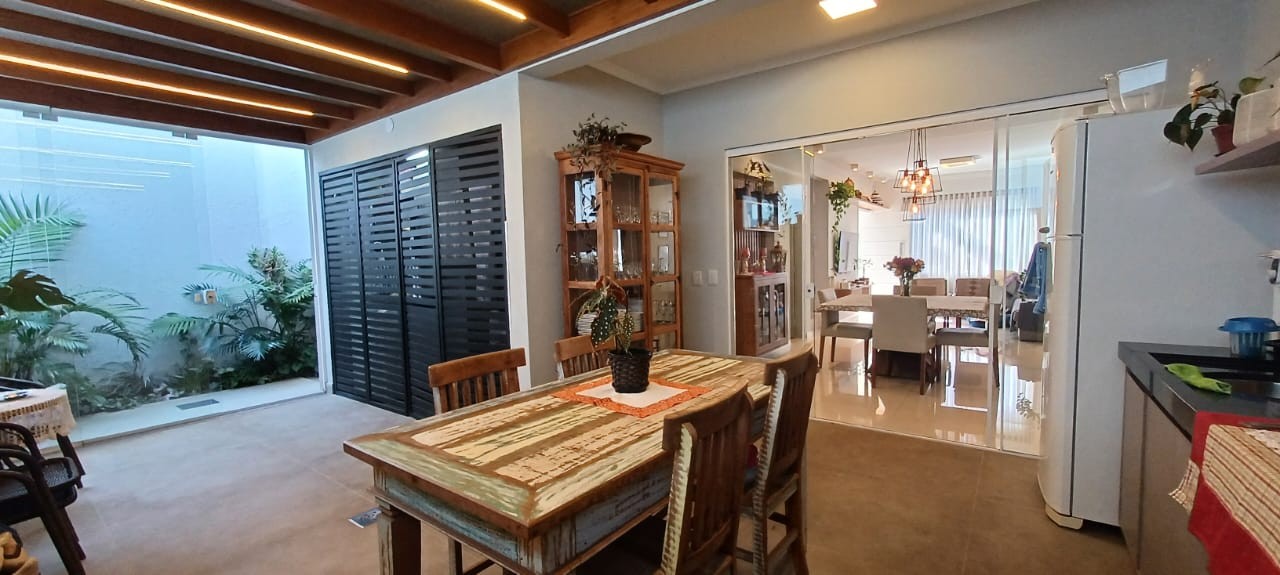 Casa para Venda, em Campinas, bairro Gramado, 4 dormitórios, 3 banheiros, 1 suíte - Foto 28